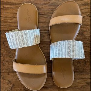 Target Universal Thread Torri Flat Sandals
